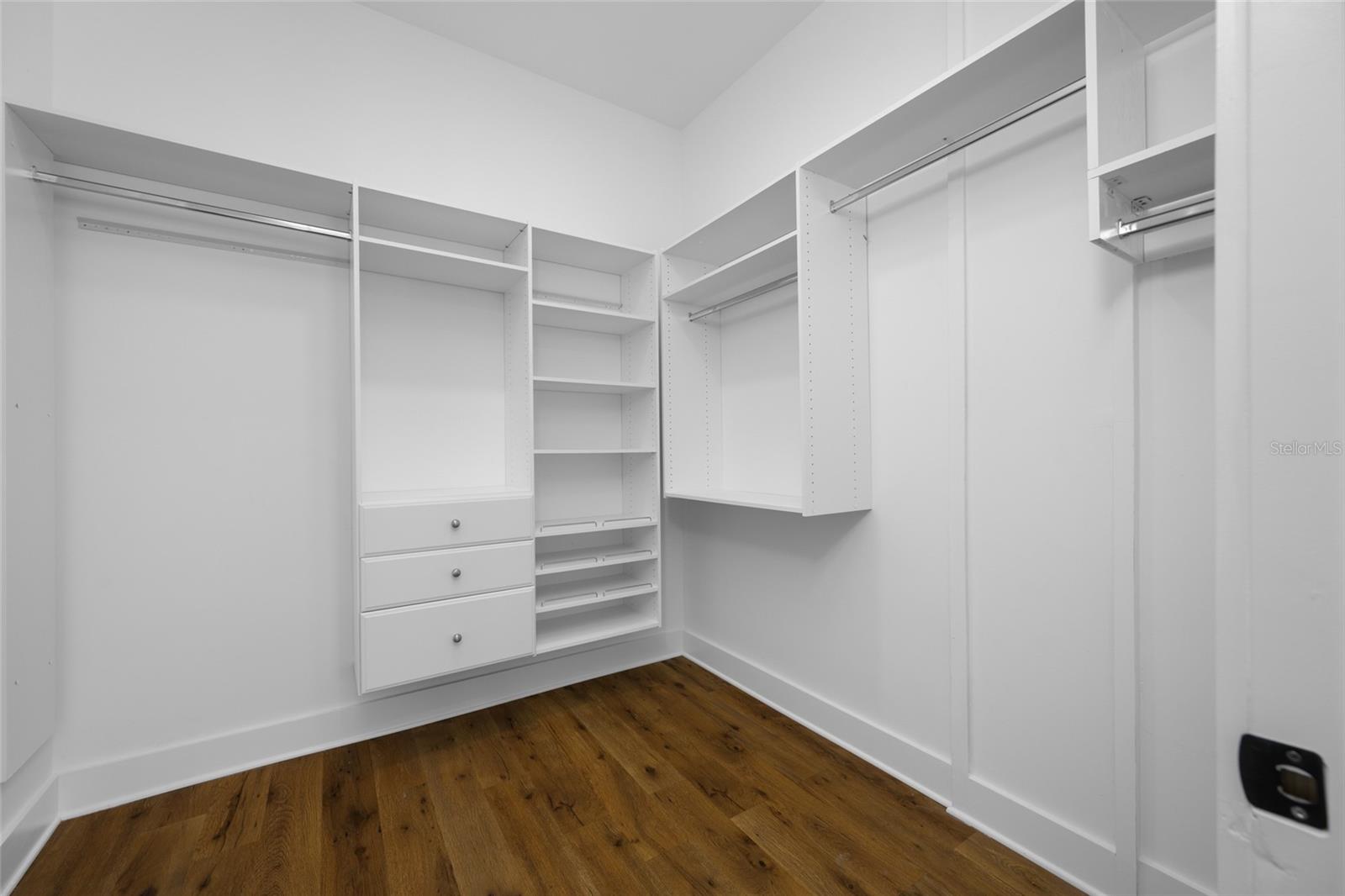 Image 48 of 100 For 3426 Channelside Court