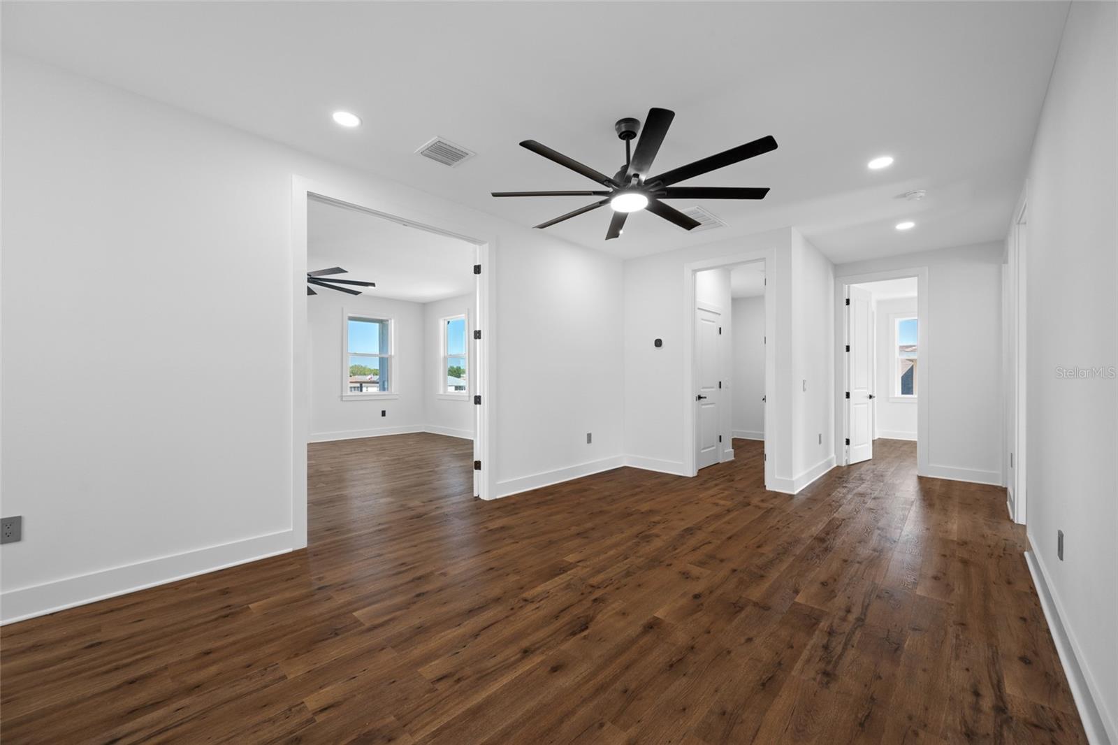 Image 51 of 100 For 3426 Channelside Court