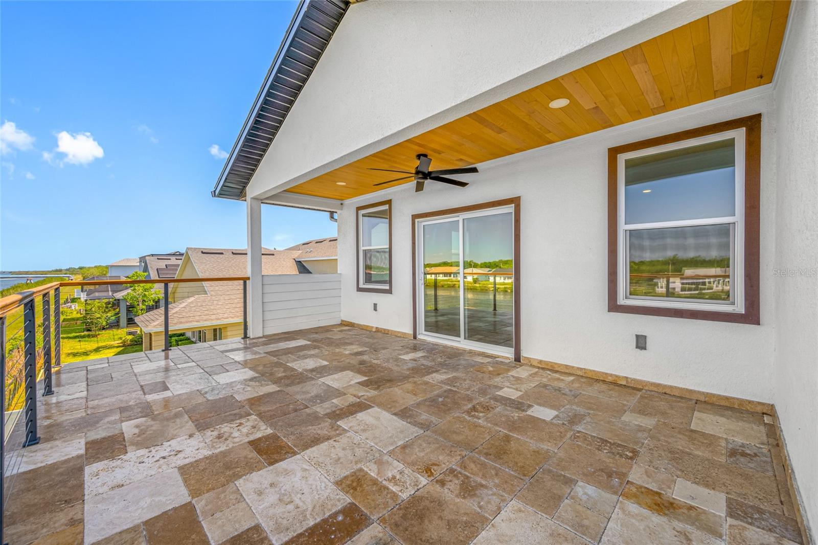 Image 72 of 100 For 3426 Channelside Court