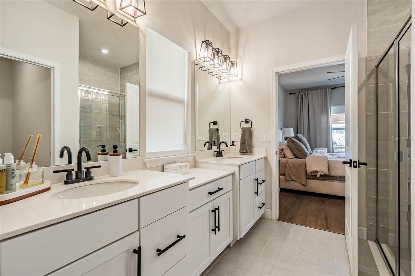 Image 18 of 55 For 29345 Meadowcroft Avenue