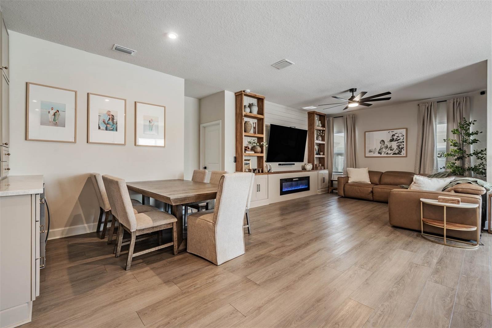 Image 19 of 55 For 29345 Meadowcroft Avenue