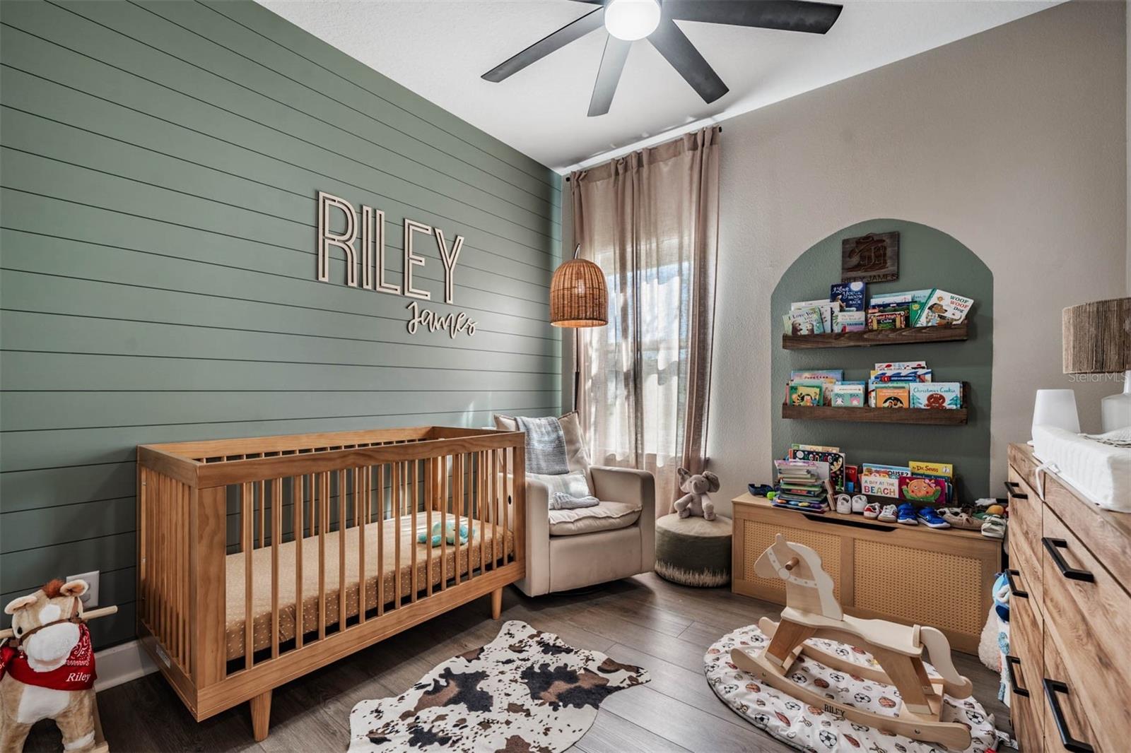 Image 25 of 55 For 29345 Meadowcroft Avenue