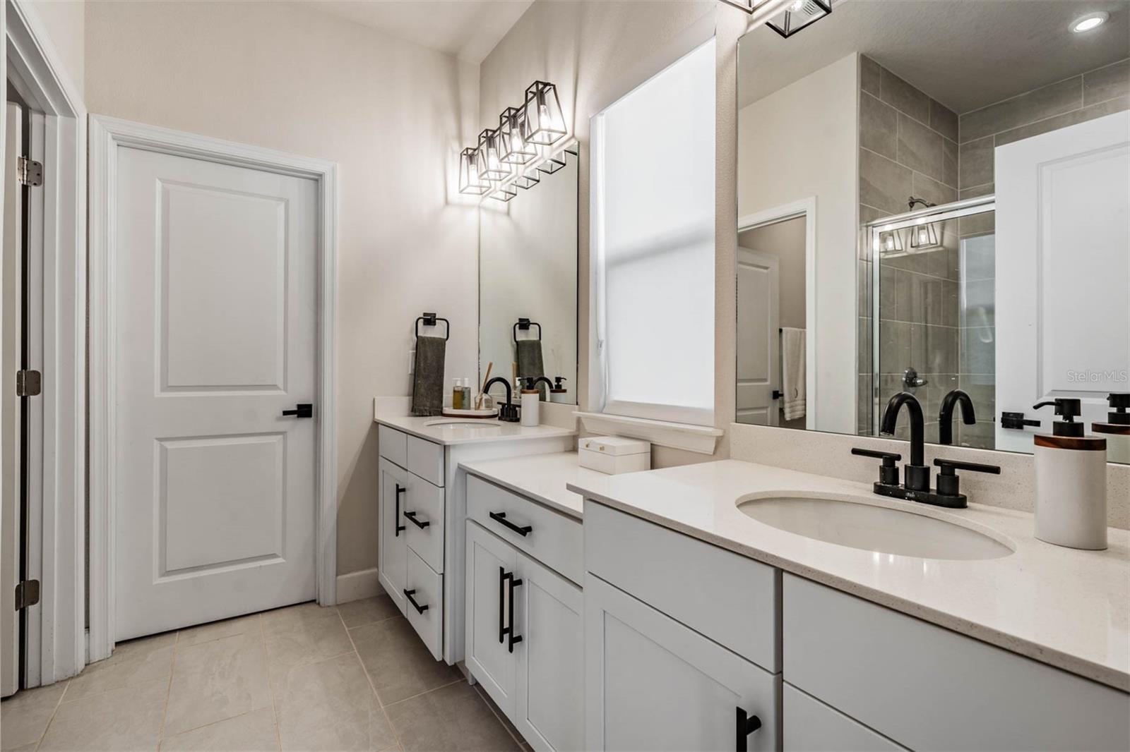 Image 37 of 55 For 29345 Meadowcroft Avenue