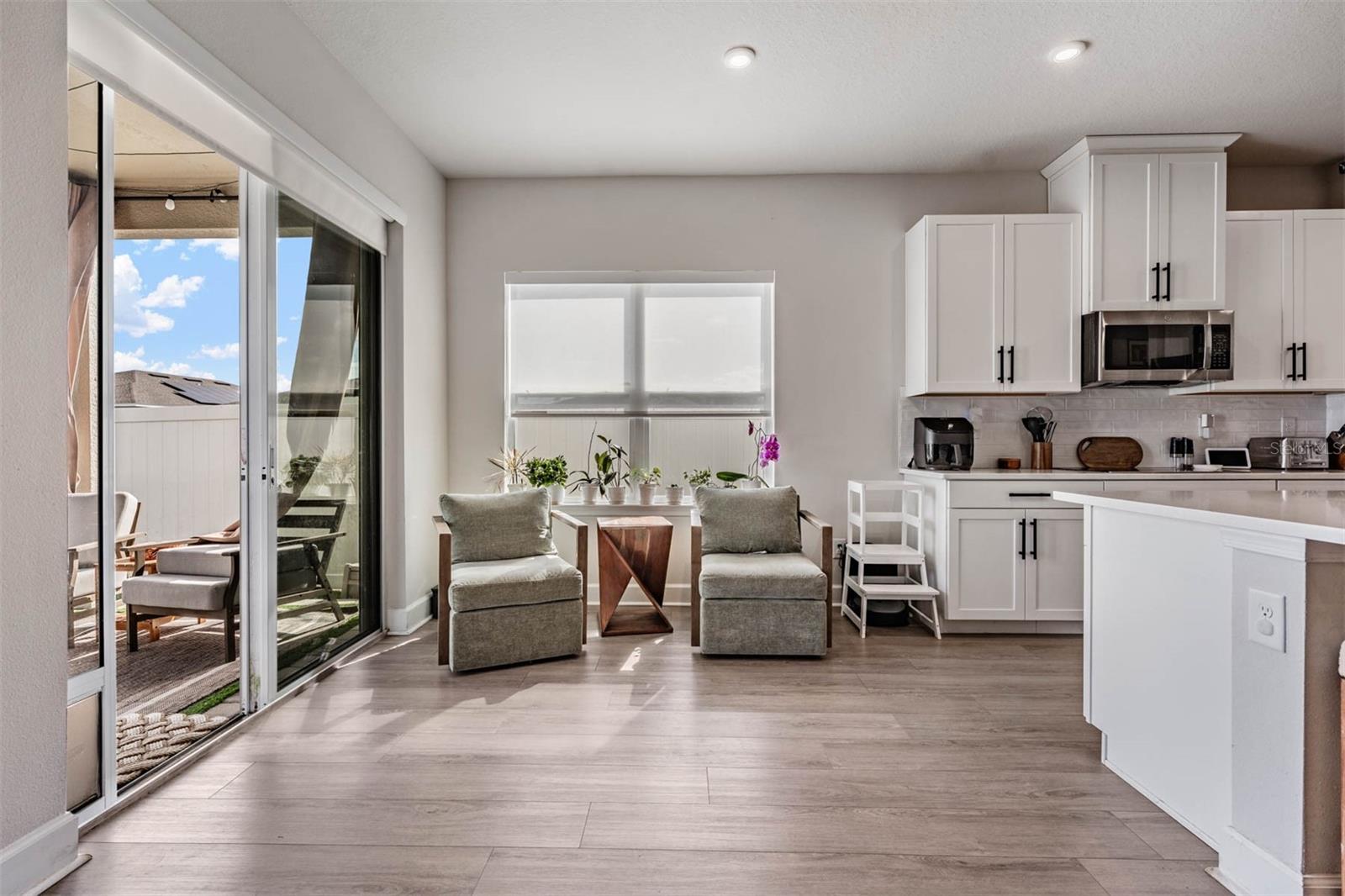 Image 40 of 55 For 29345 Meadowcroft Avenue