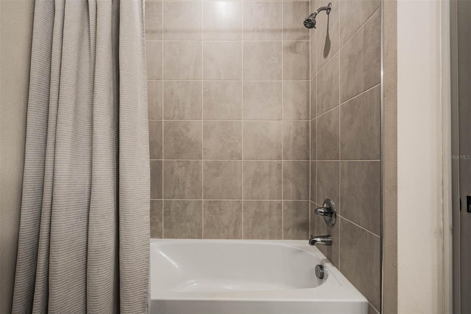 Image 41 of 55 For 29345 Meadowcroft Avenue