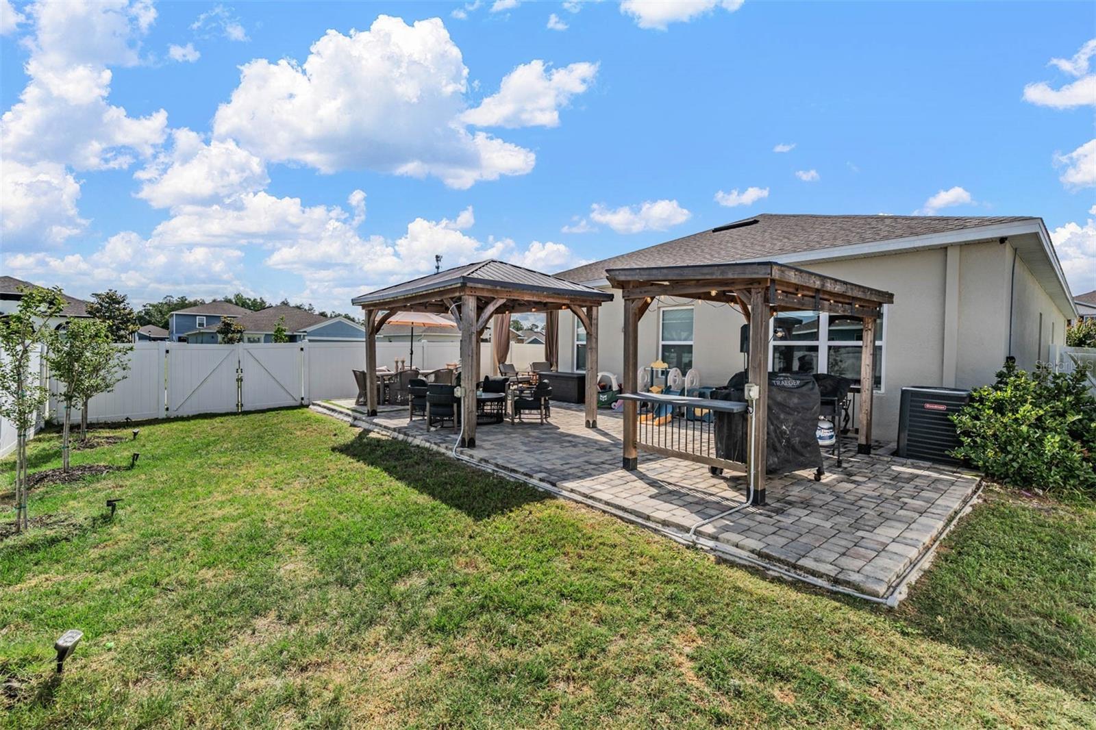 Image 42 of 55 For 29345 Meadowcroft Avenue