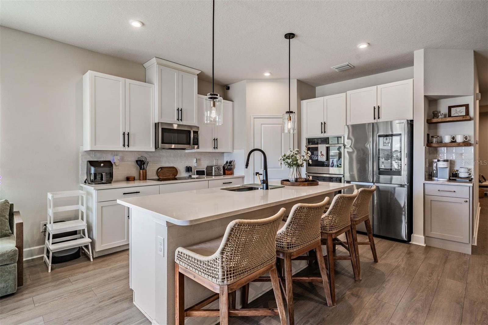 Image 8 of 55 For 29345 Meadowcroft Avenue