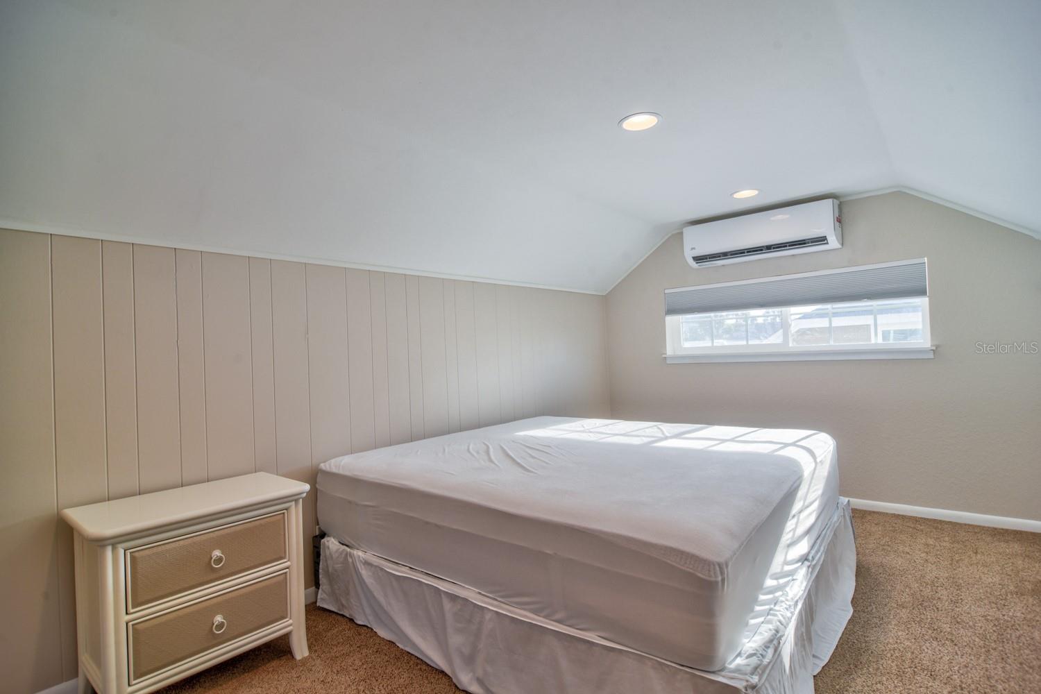 Image 40 of 53 For 15565 Gulf Boulevard