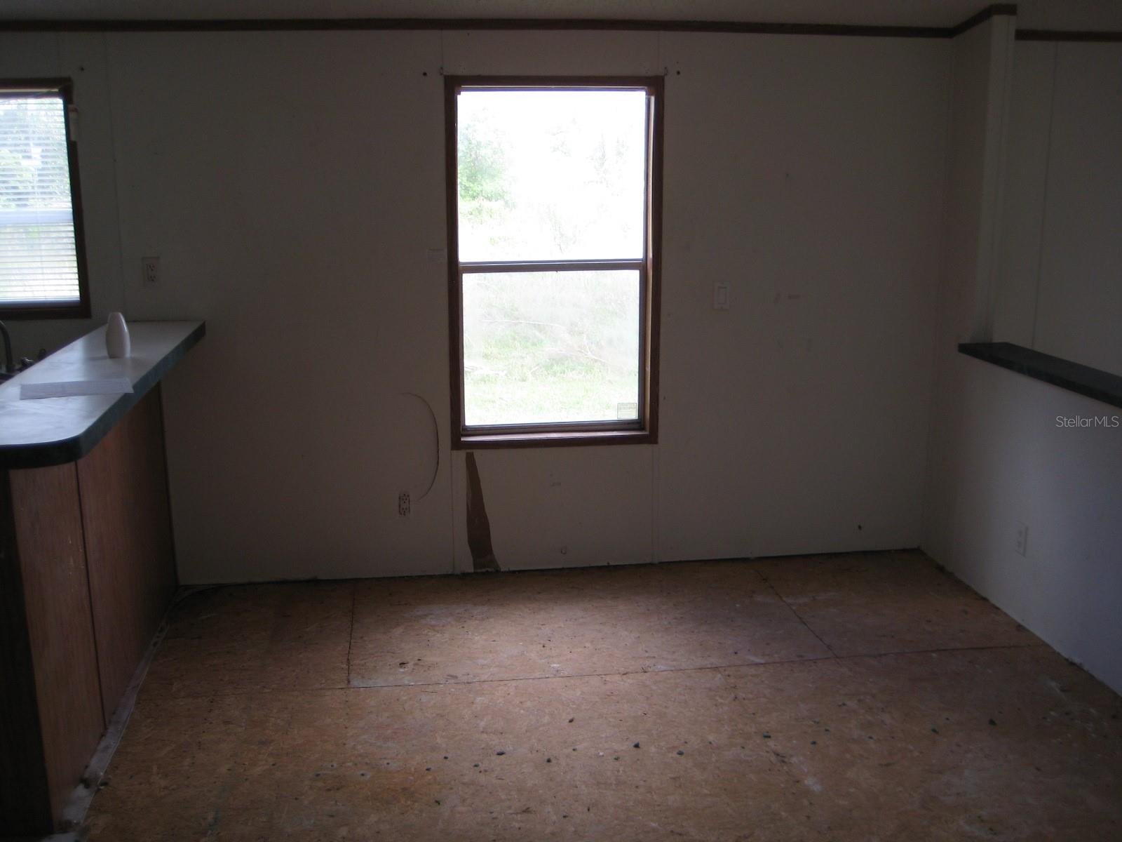 Image 23 of 40 For 14455 284th Street