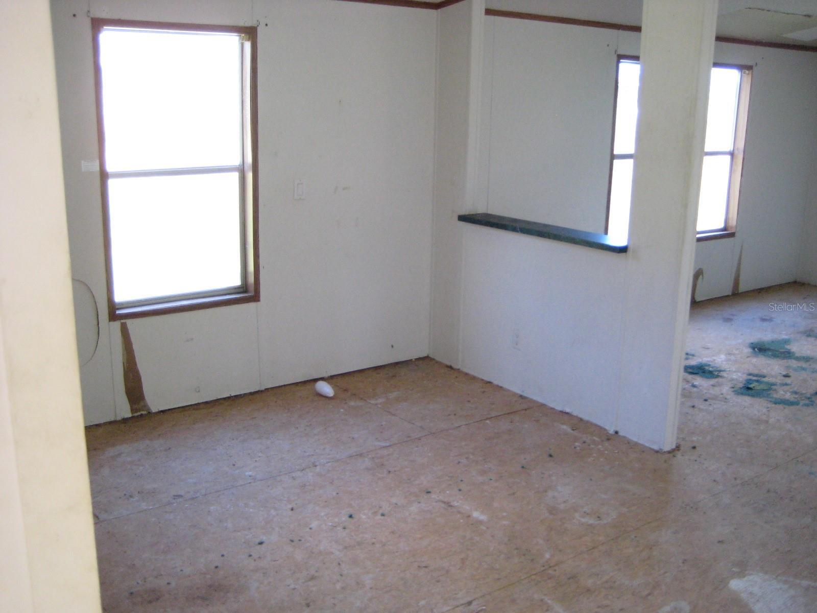 Image 3 of 40 For 14455 284th Street