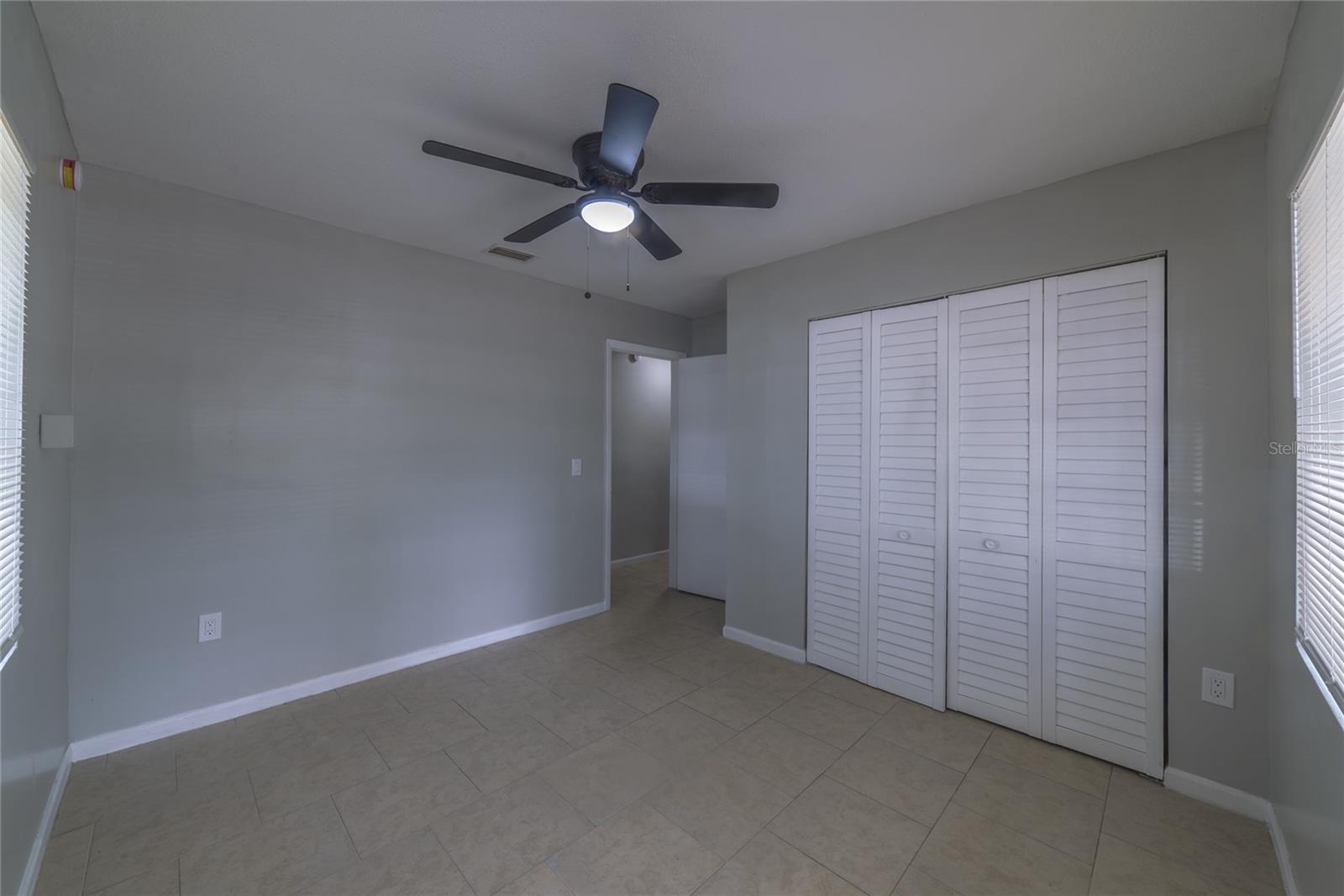 Image 12 of 31 For 14341 Delmar Street