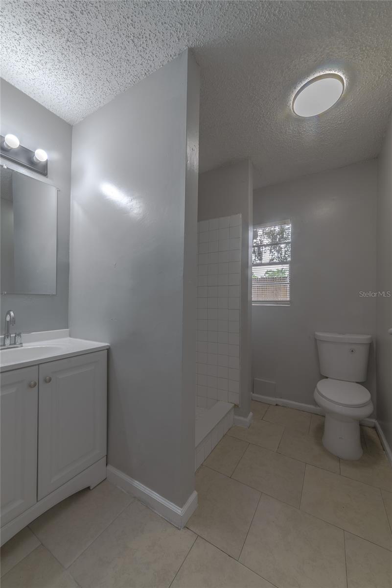 Image 20 of 31 For 14341 Delmar Street