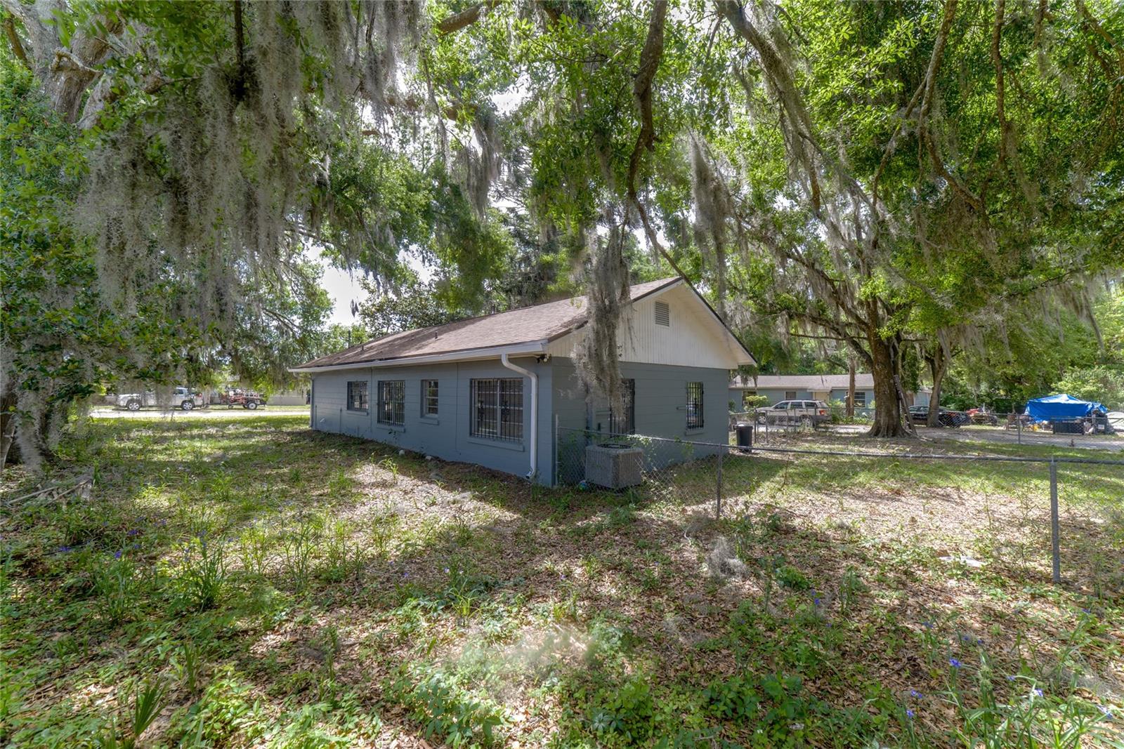 Image 21 of 31 For 14341 Delmar Street