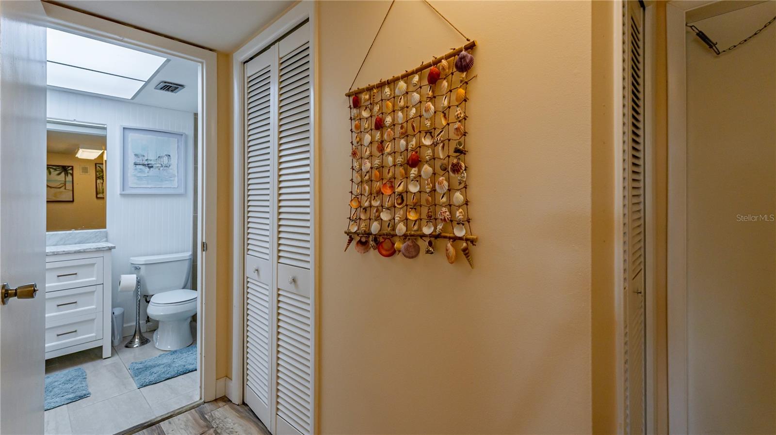 Image 27 of 34 For 5020 Brittany Drive S 125