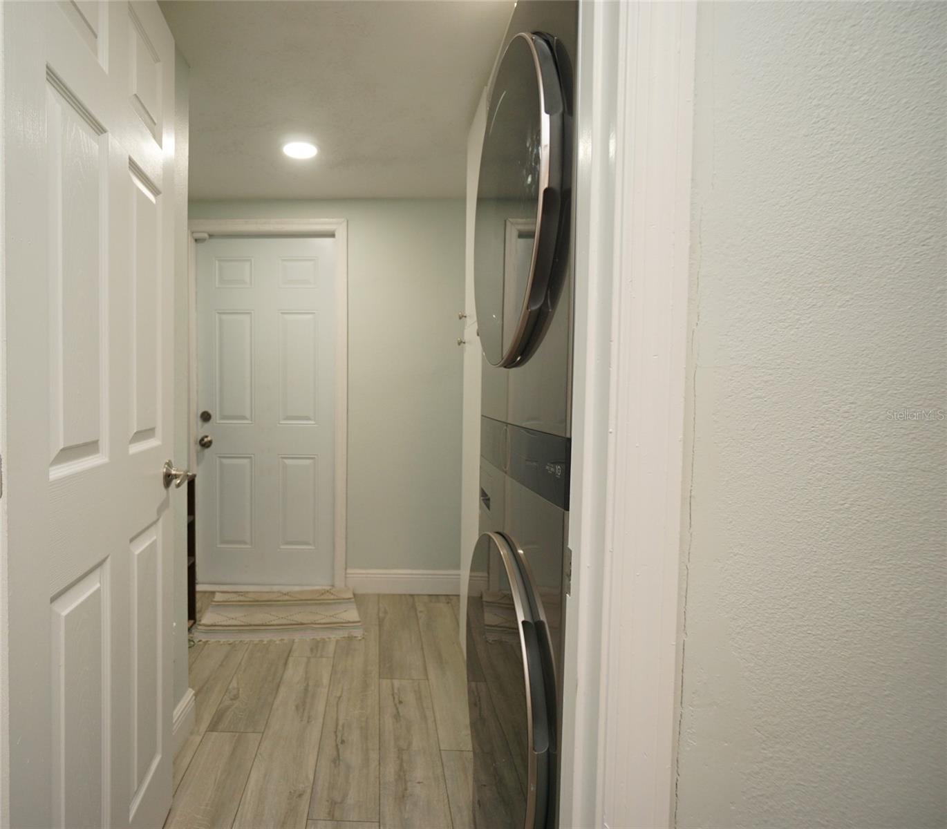 Image 13 of 18 For 4108 Montgomery Terrace