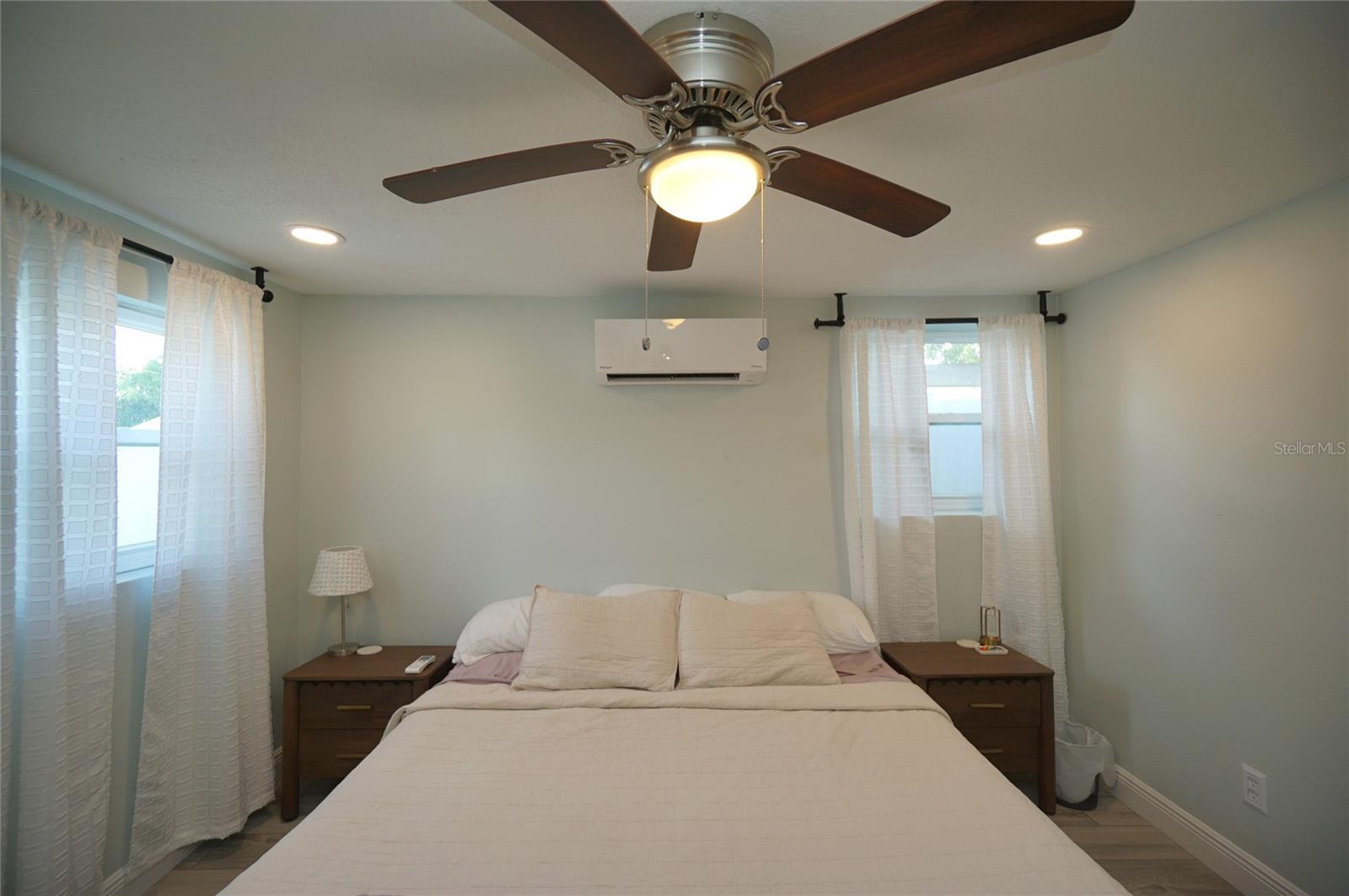 Image 15 of 18 For 4108 Montgomery Terrace