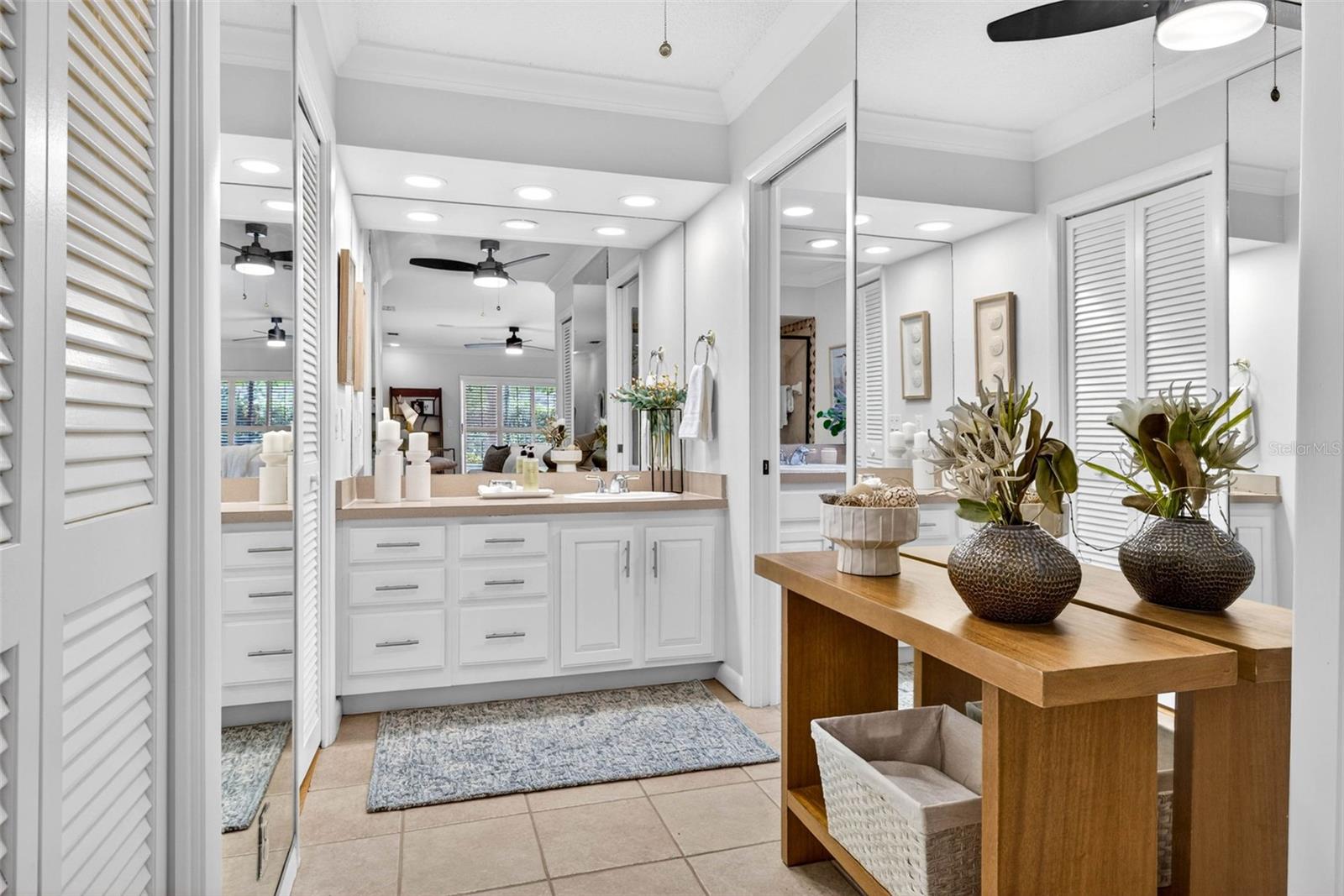 Image 20 of 91 For 817 Bannockburn Avenue