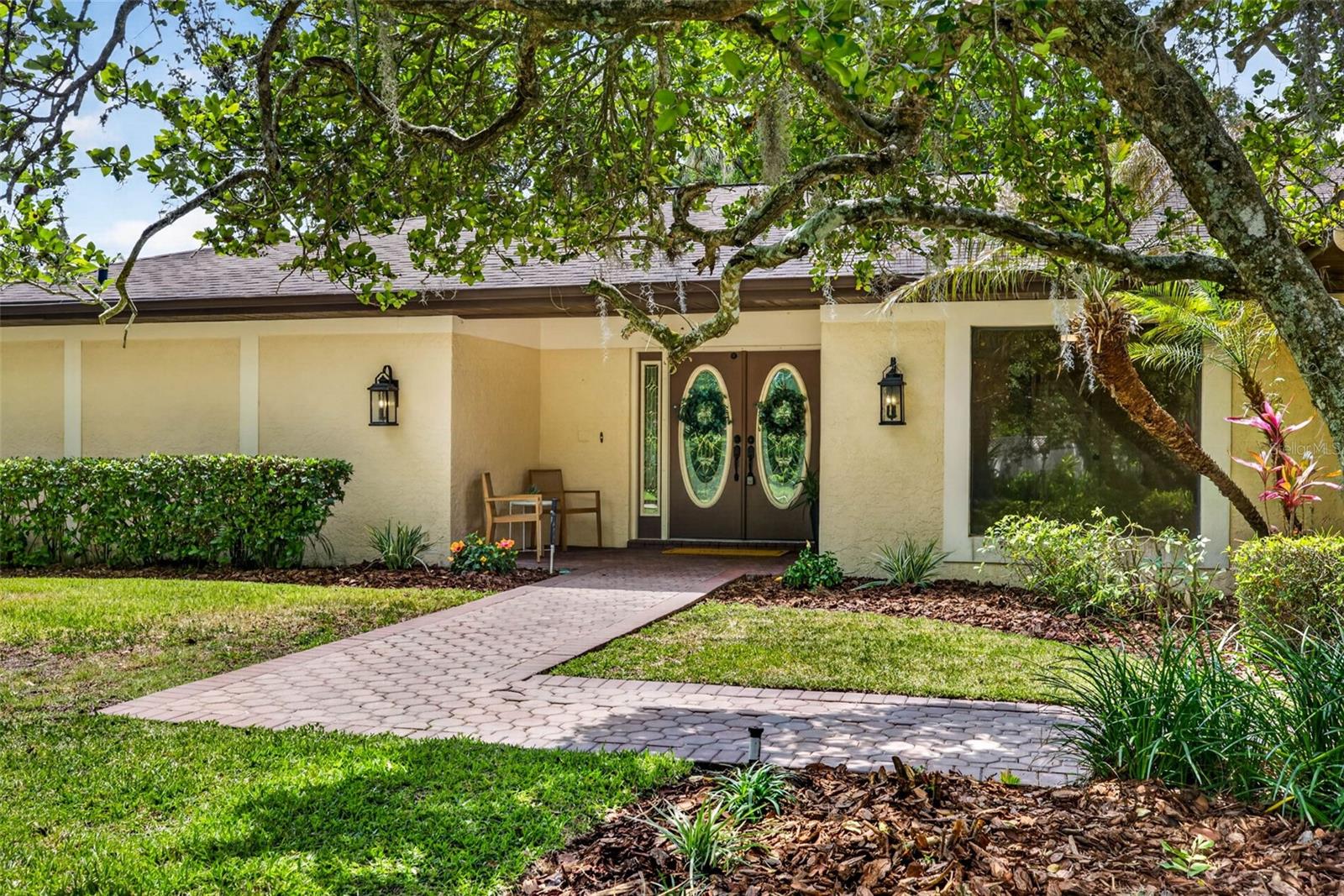 Image 3 of 91 For 817 Bannockburn Avenue