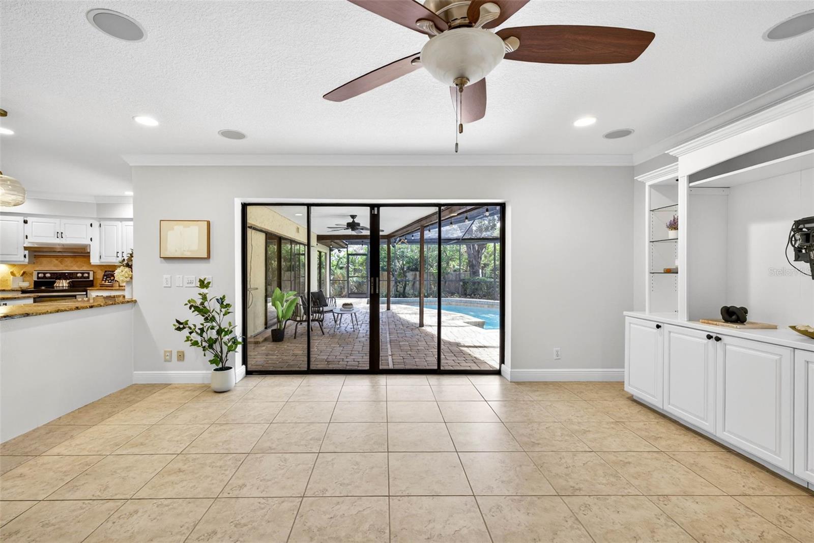 Image 50 of 91 For 817 Bannockburn Avenue