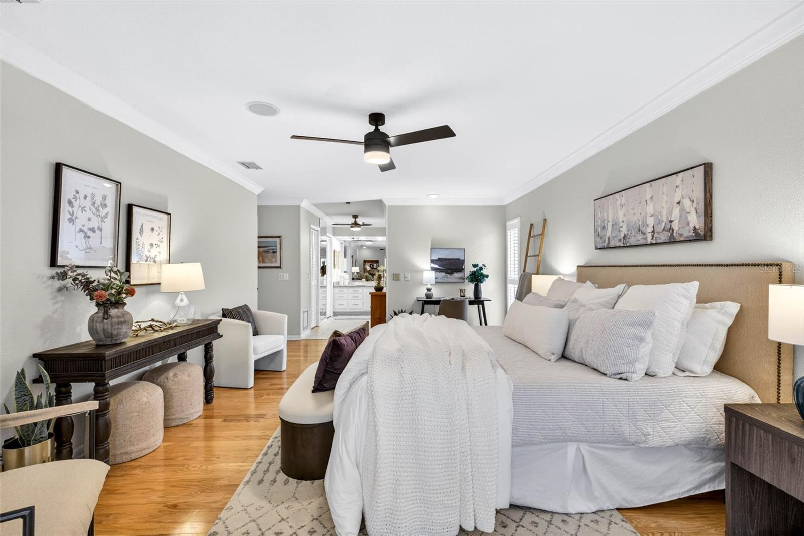 Image 55 of 91 For 817 Bannockburn Avenue