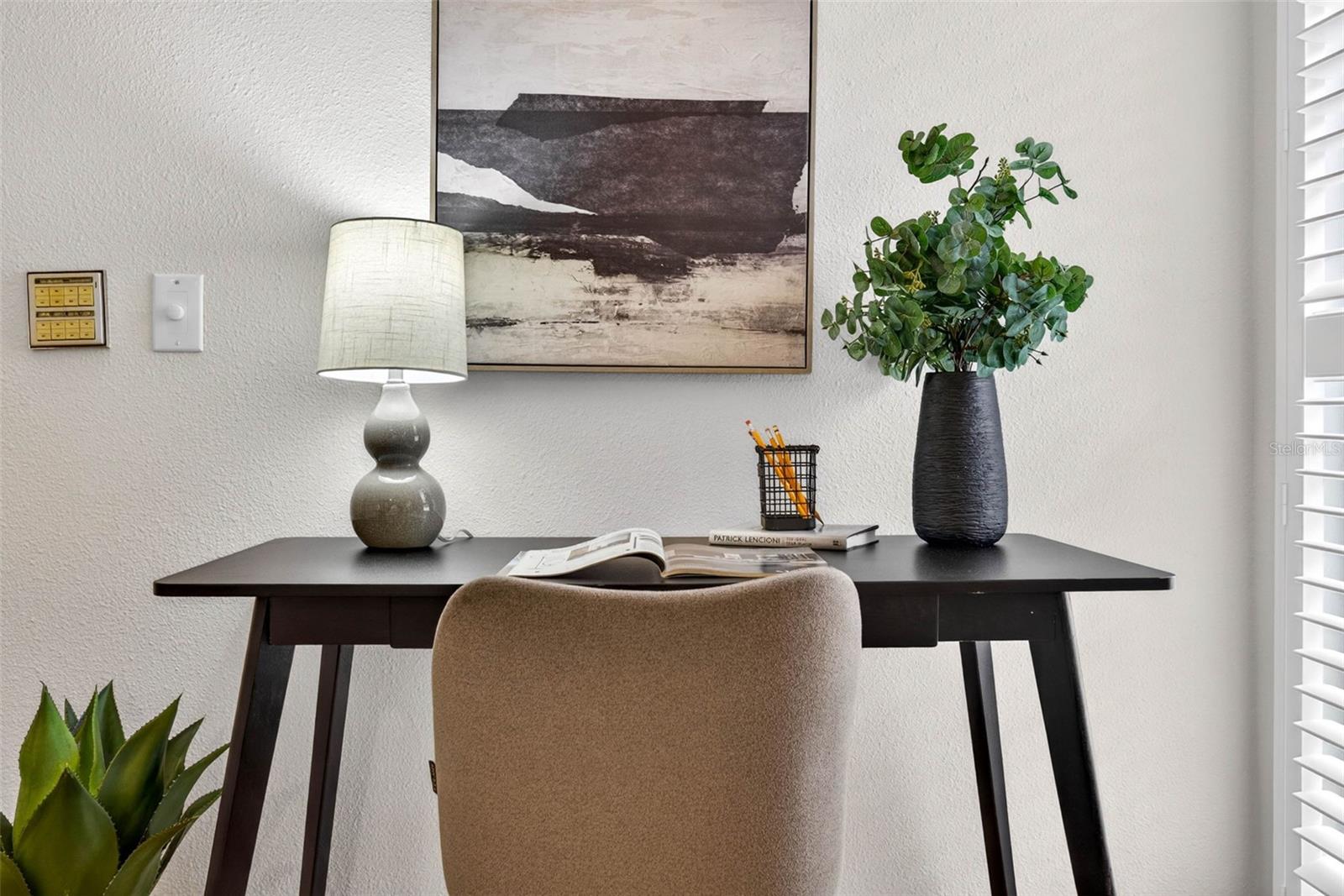 Image 59 of 91 For 817 Bannockburn Avenue