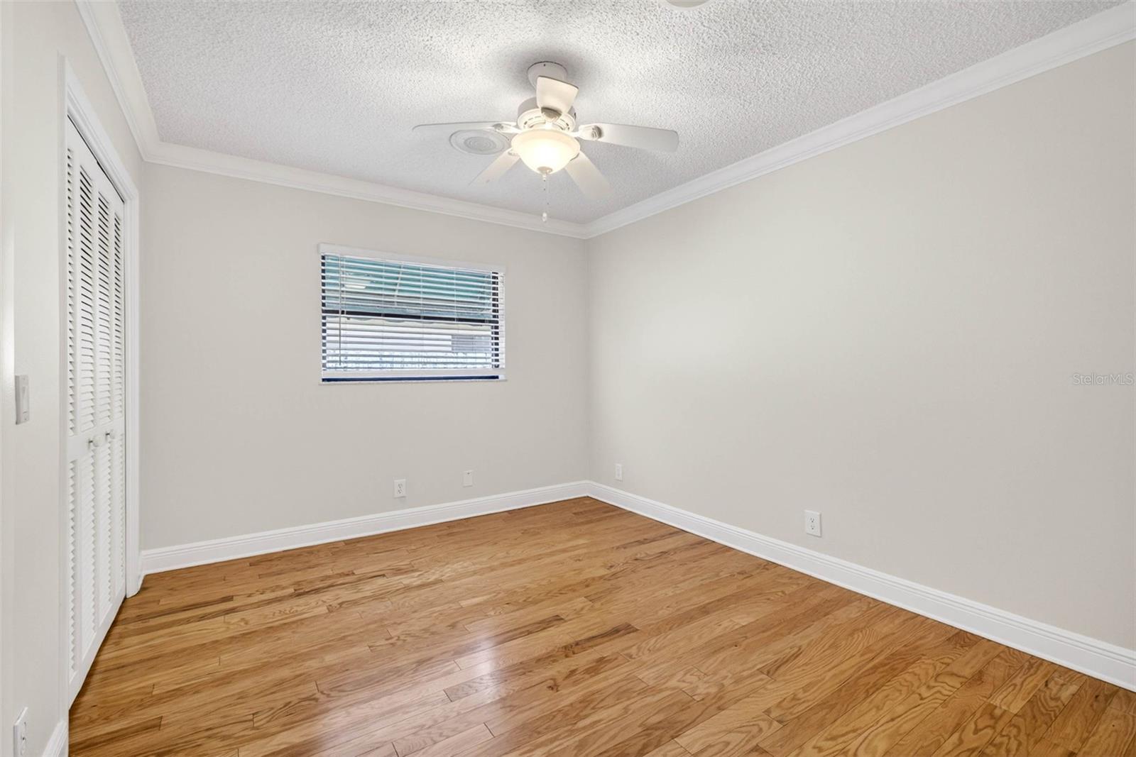 Image 68 of 91 For 817 Bannockburn Avenue