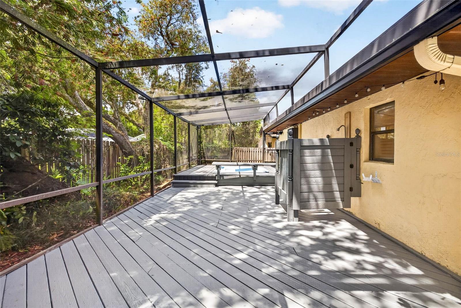 Image 76 of 91 For 817 Bannockburn Avenue