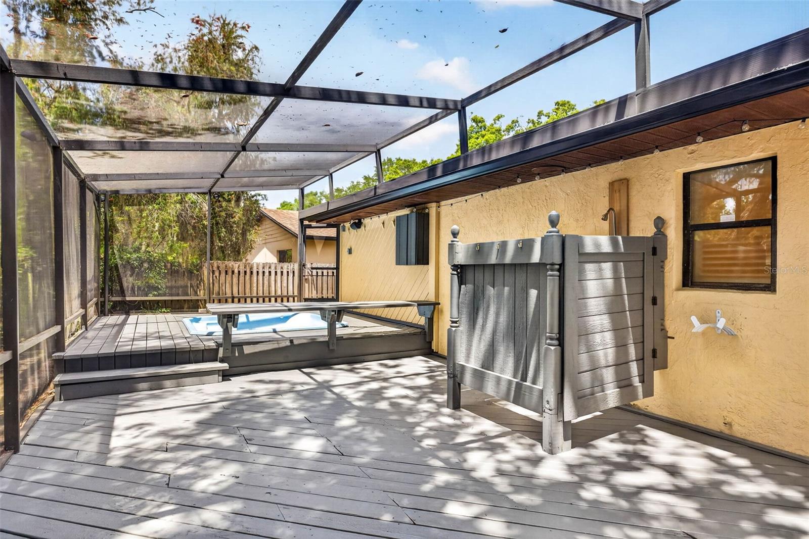 Image 77 of 91 For 817 Bannockburn Avenue