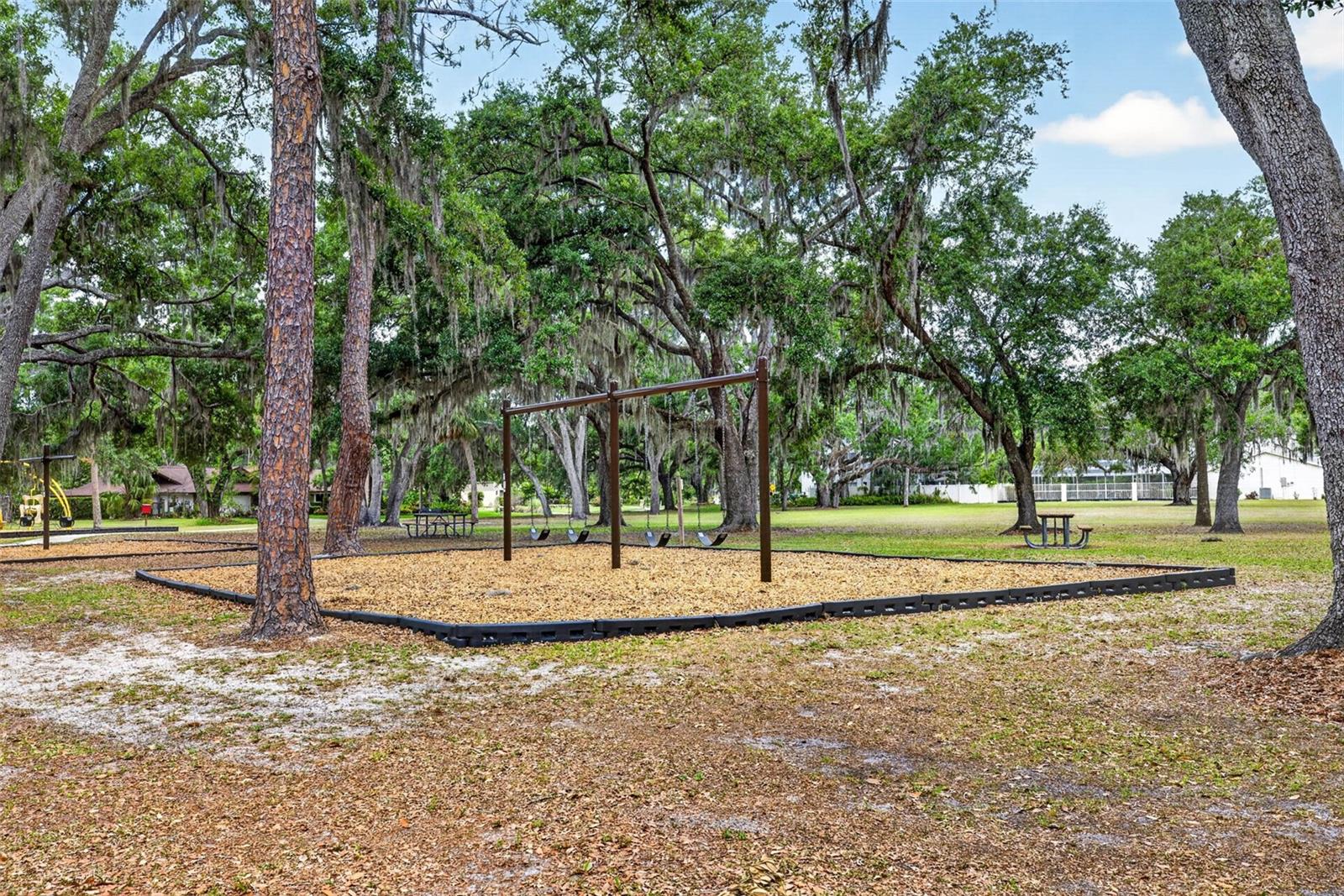 Image 81 of 91 For 817 Bannockburn Avenue