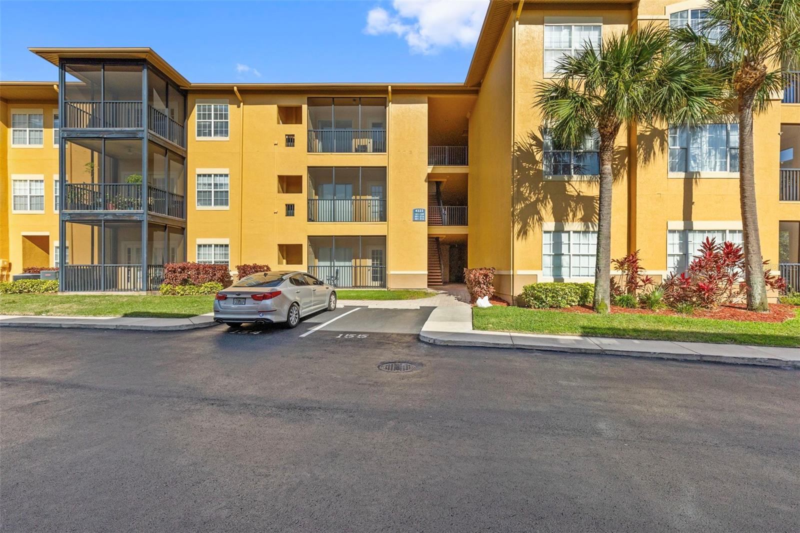 Image 14 of 55 For 4323 Bayside Village Drive 105