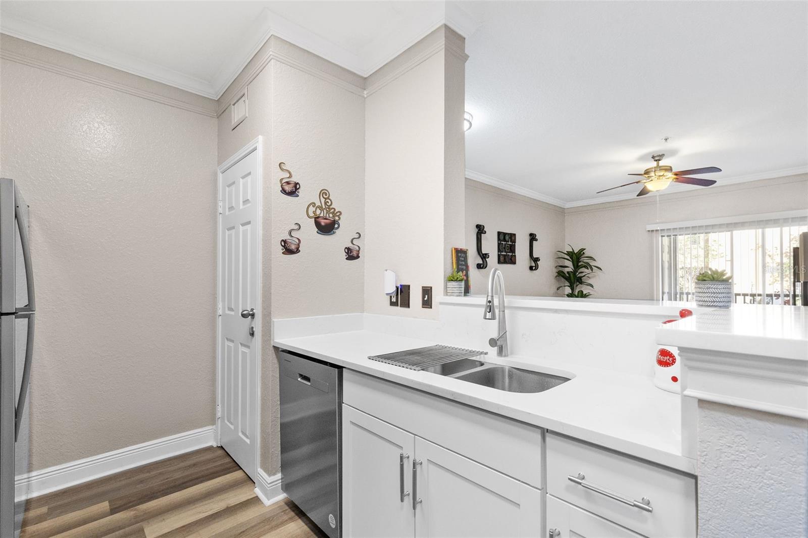 Image 21 of 55 For 4323 Bayside Village Drive 105