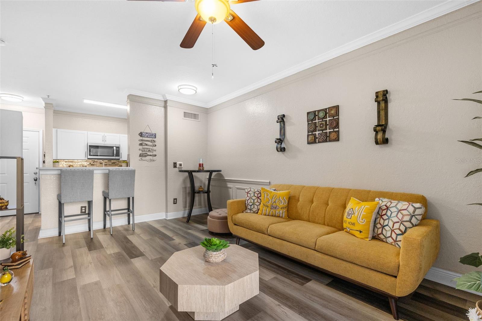 Image 24 of 55 For 4323 Bayside Village Drive 105