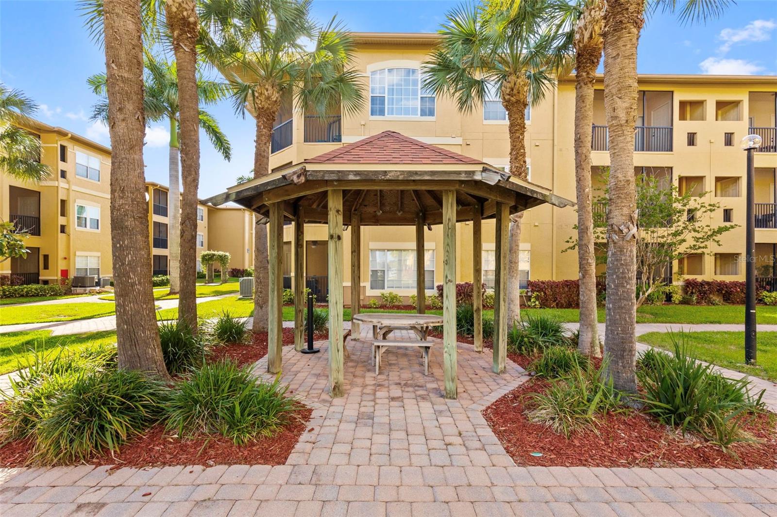 Image 41 of 55 For 4323 Bayside Village Drive 105