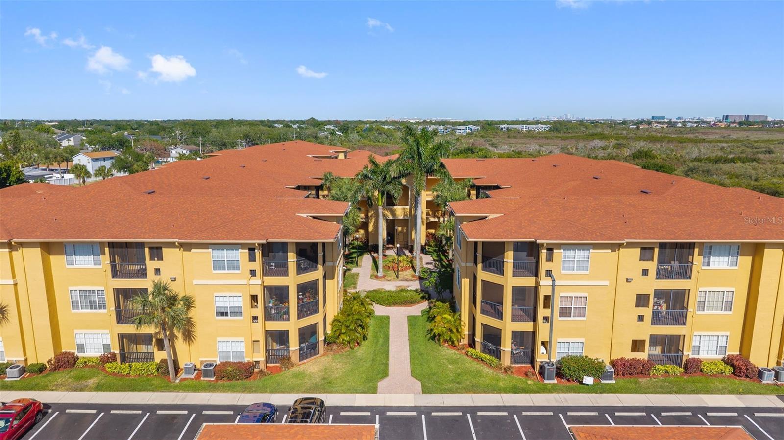 Image 8 of 55 For 4323 Bayside Village Drive 105