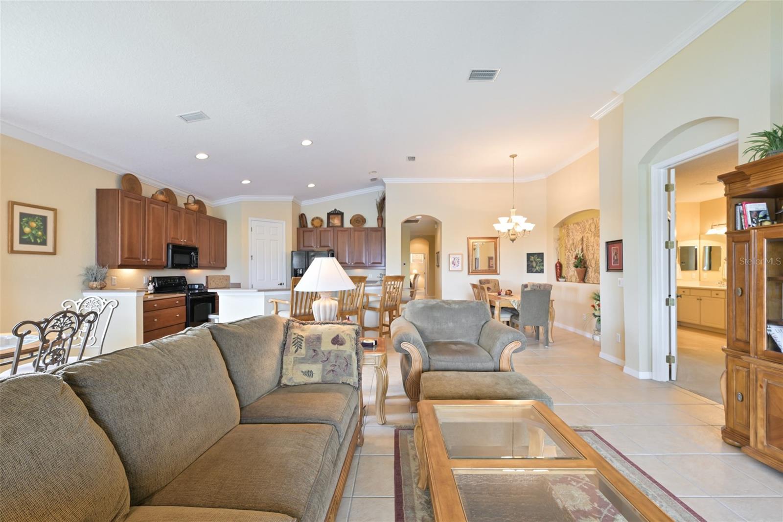 Image 11 of 51 For 1330 Emerald Dunes Drive