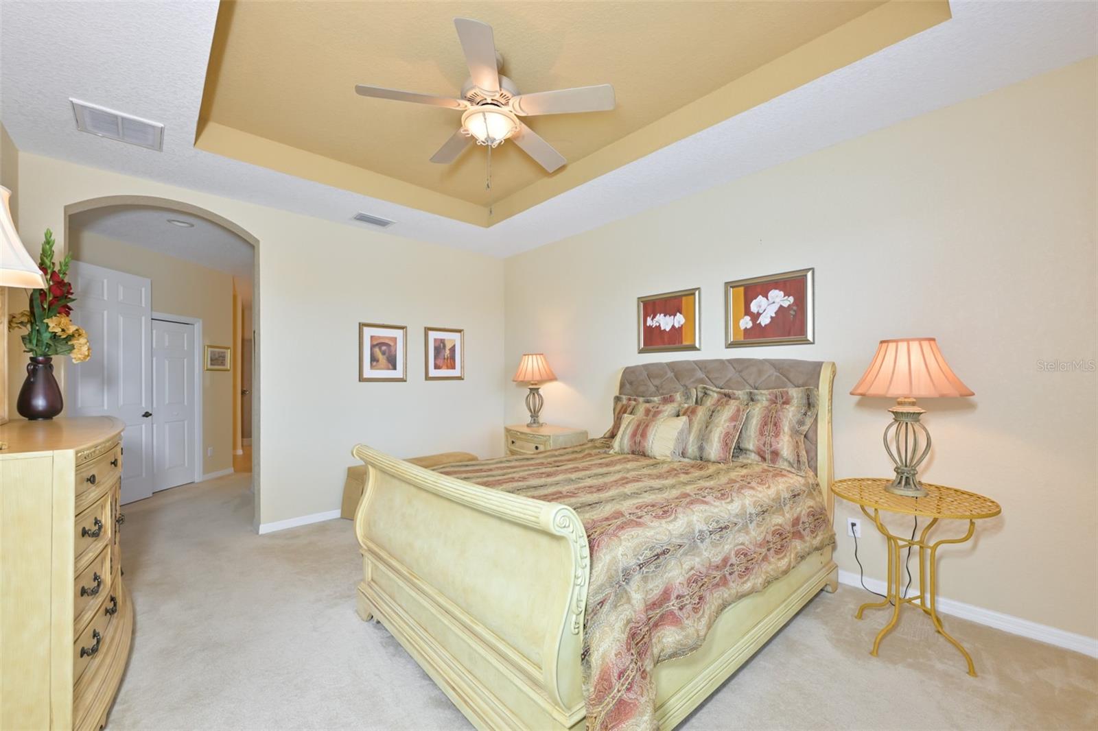 Image 17 of 51 For 1330 Emerald Dunes Drive