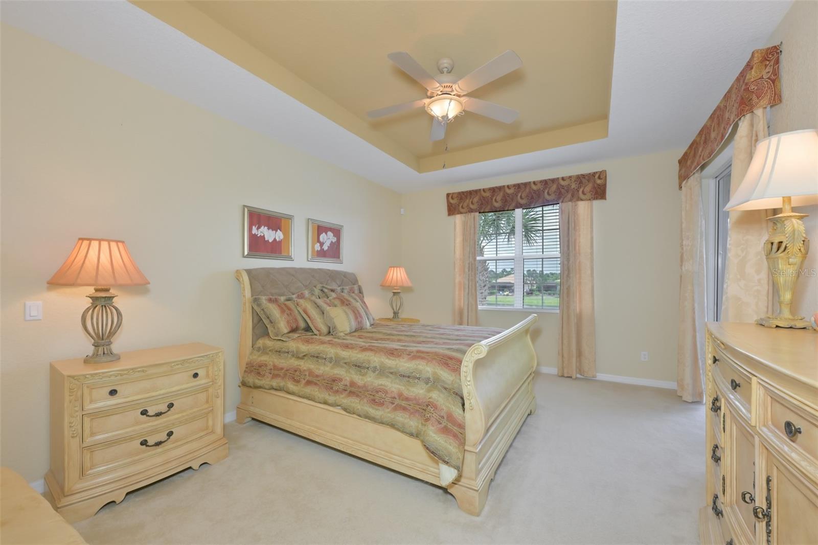 Image 18 of 51 For 1330 Emerald Dunes Drive