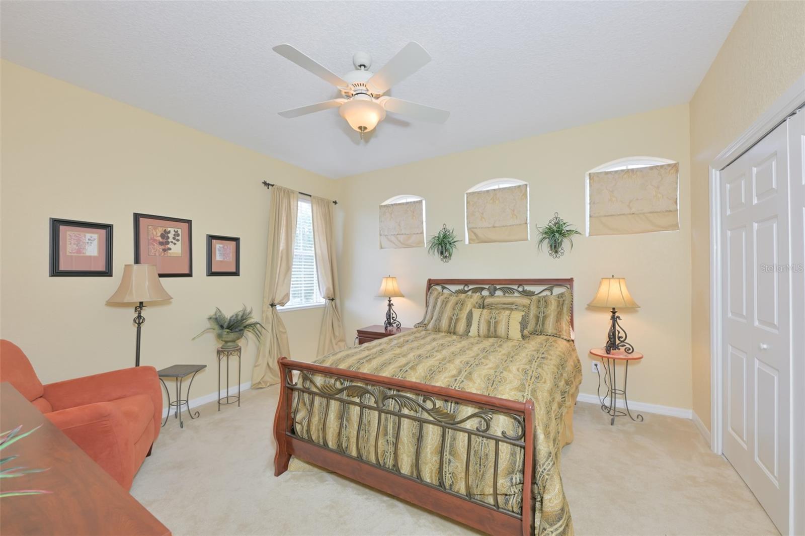 Image 27 of 51 For 1330 Emerald Dunes Drive