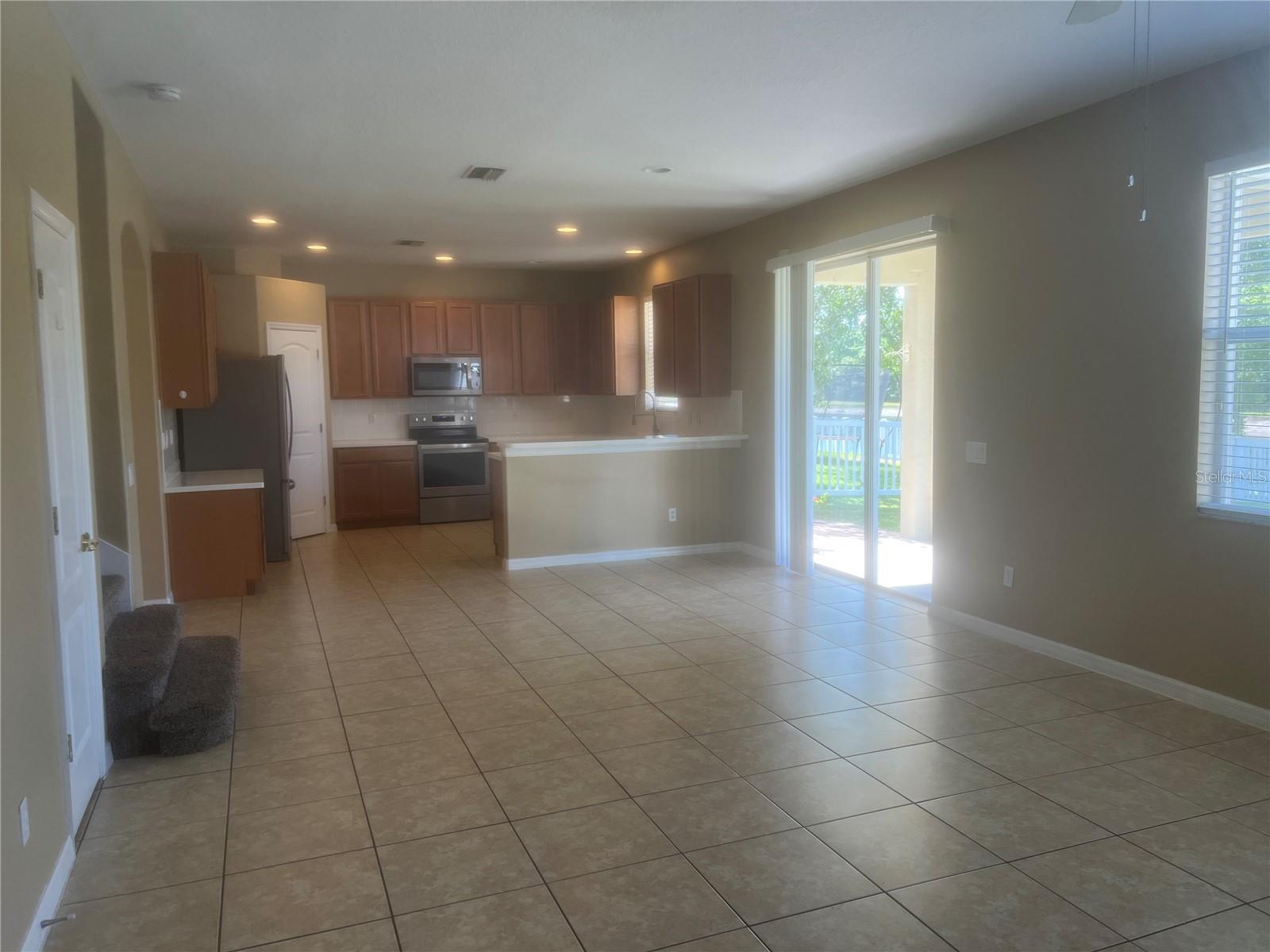Image 15 of 29 For 19036 Fishermans Bend Drive