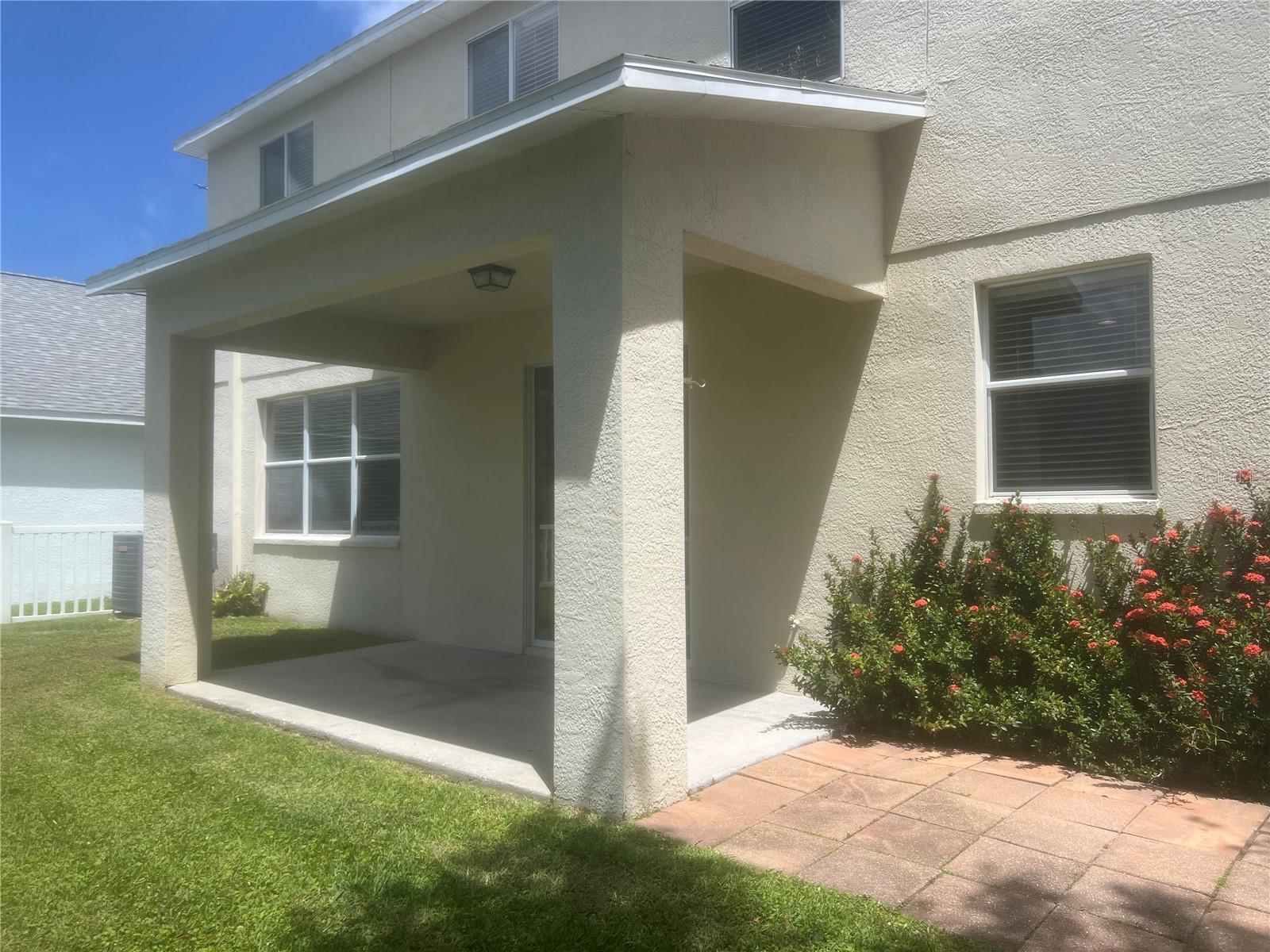 Image 5 of 29 For 19036 Fishermans Bend Drive