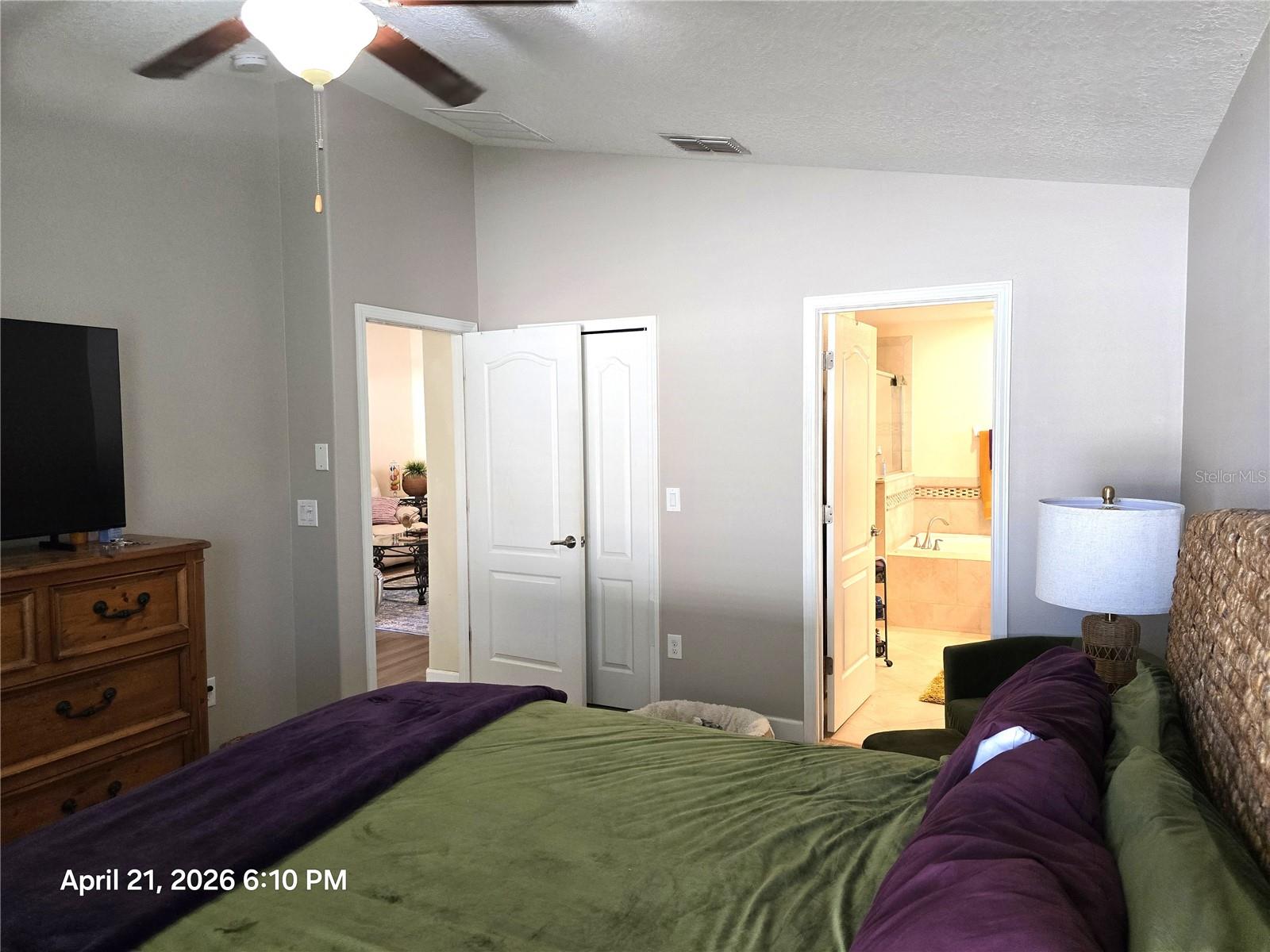 Image 25 of 66 For 11510 Peru Springs Place