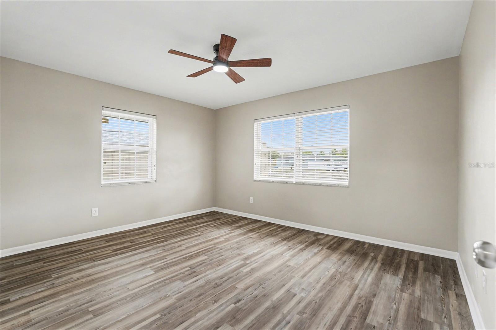 Image 11 of 26 For 1338 Pilgrim Rd