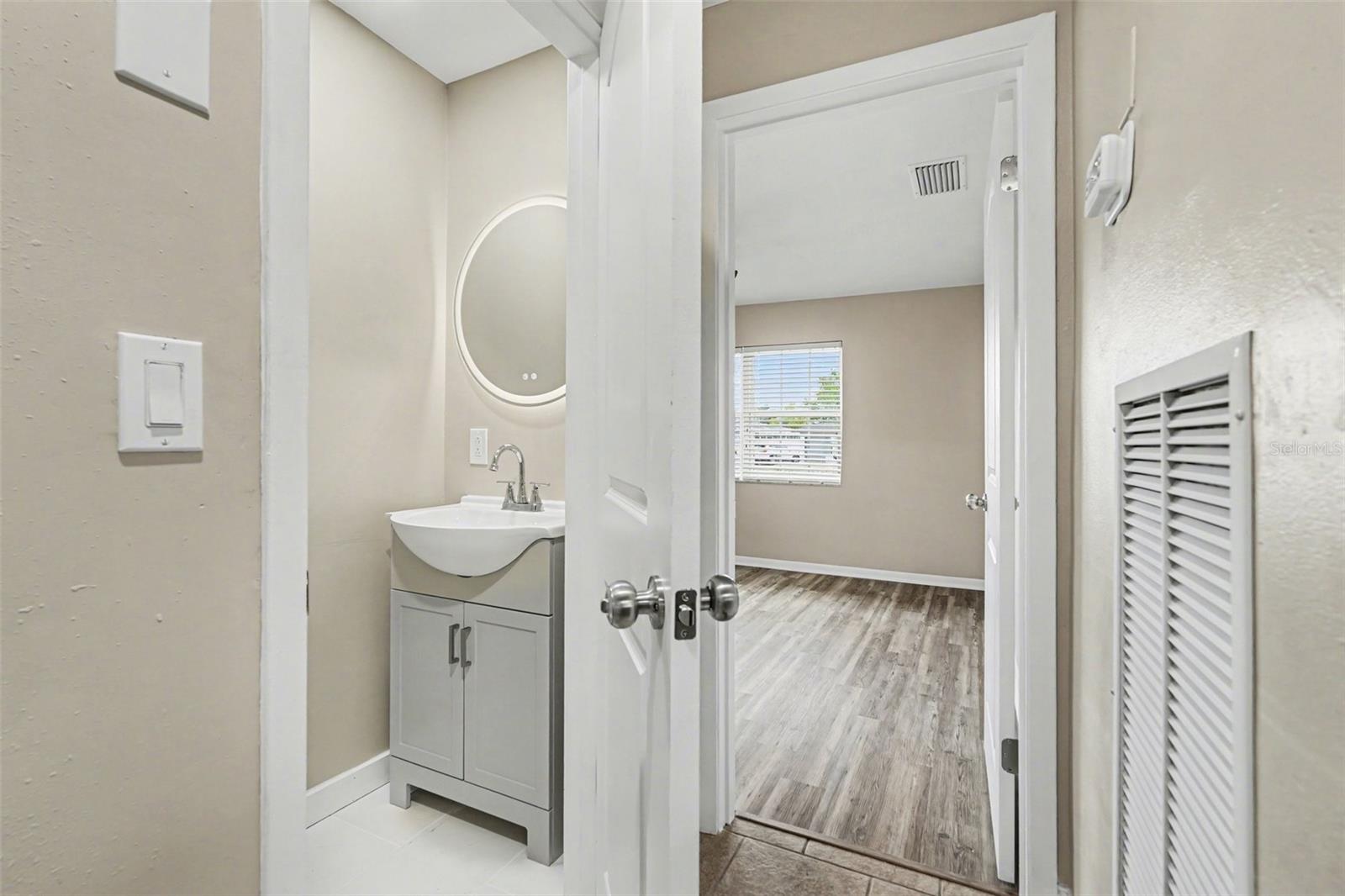 Image 17 of 26 For 1338 Pilgrim Rd