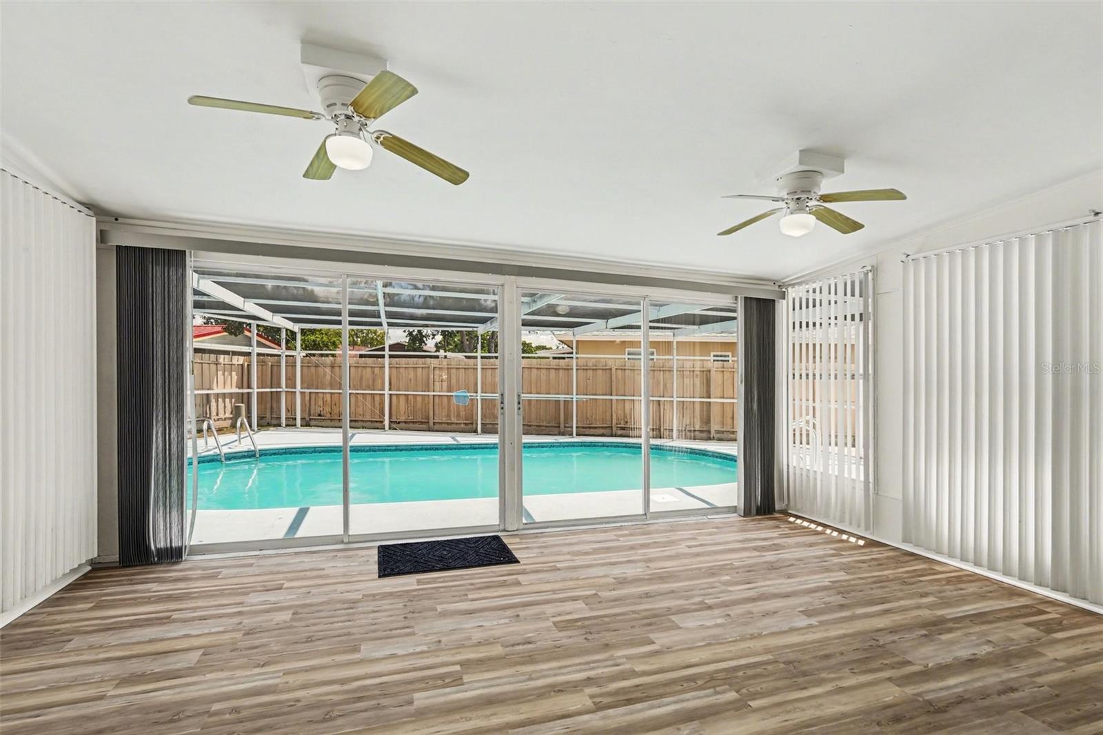 Image 21 of 26 For 1338 Pilgrim Rd