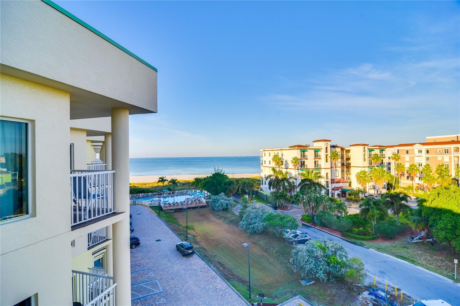 Image 26 of 45 For 12000 Gulf Boulevard 603n
