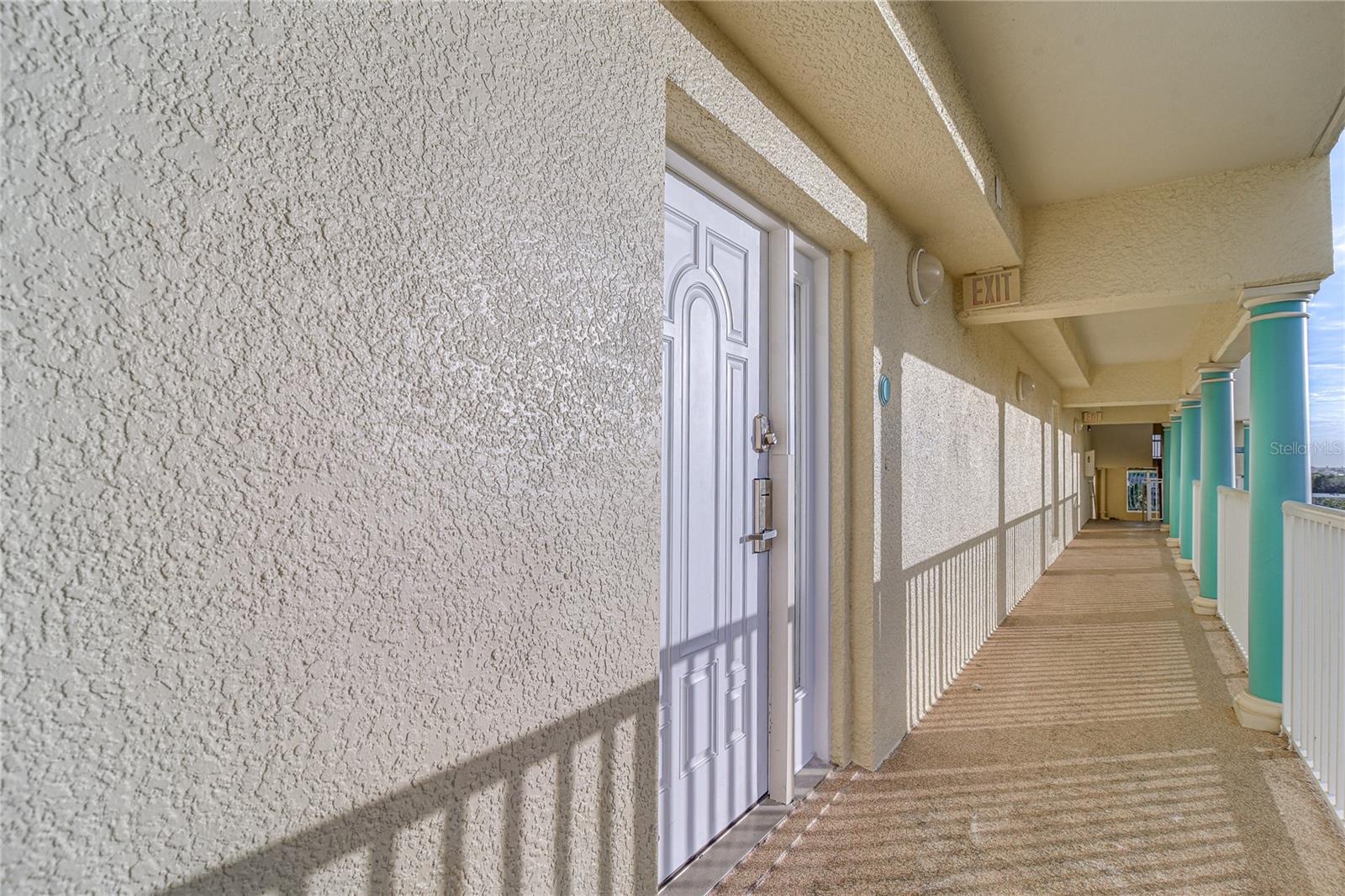 Image 28 of 45 For 12000 Gulf Boulevard 603n