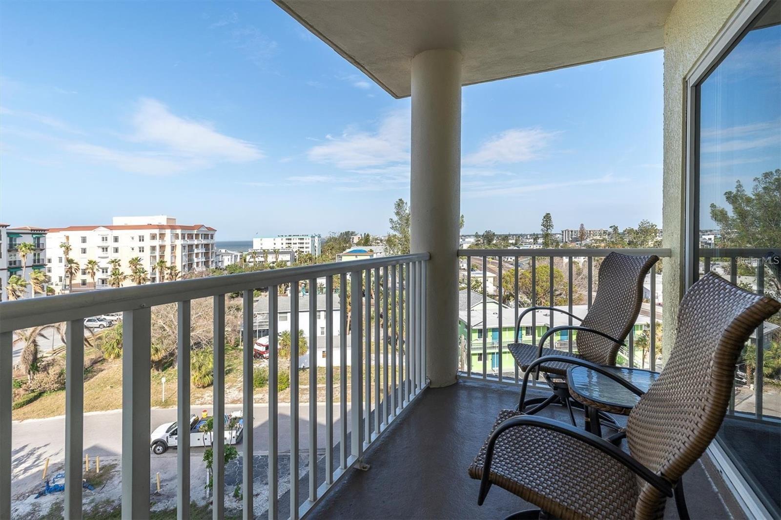 Image 31 of 45 For 12000 Gulf Boulevard 603n