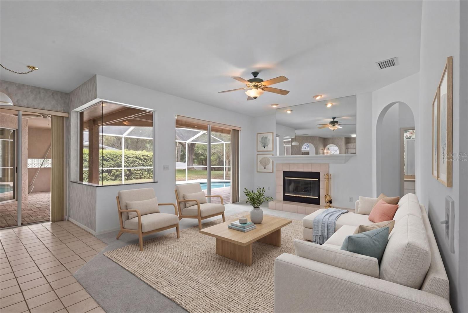 Listing photo id 3 for 18543 Bittern Avenue