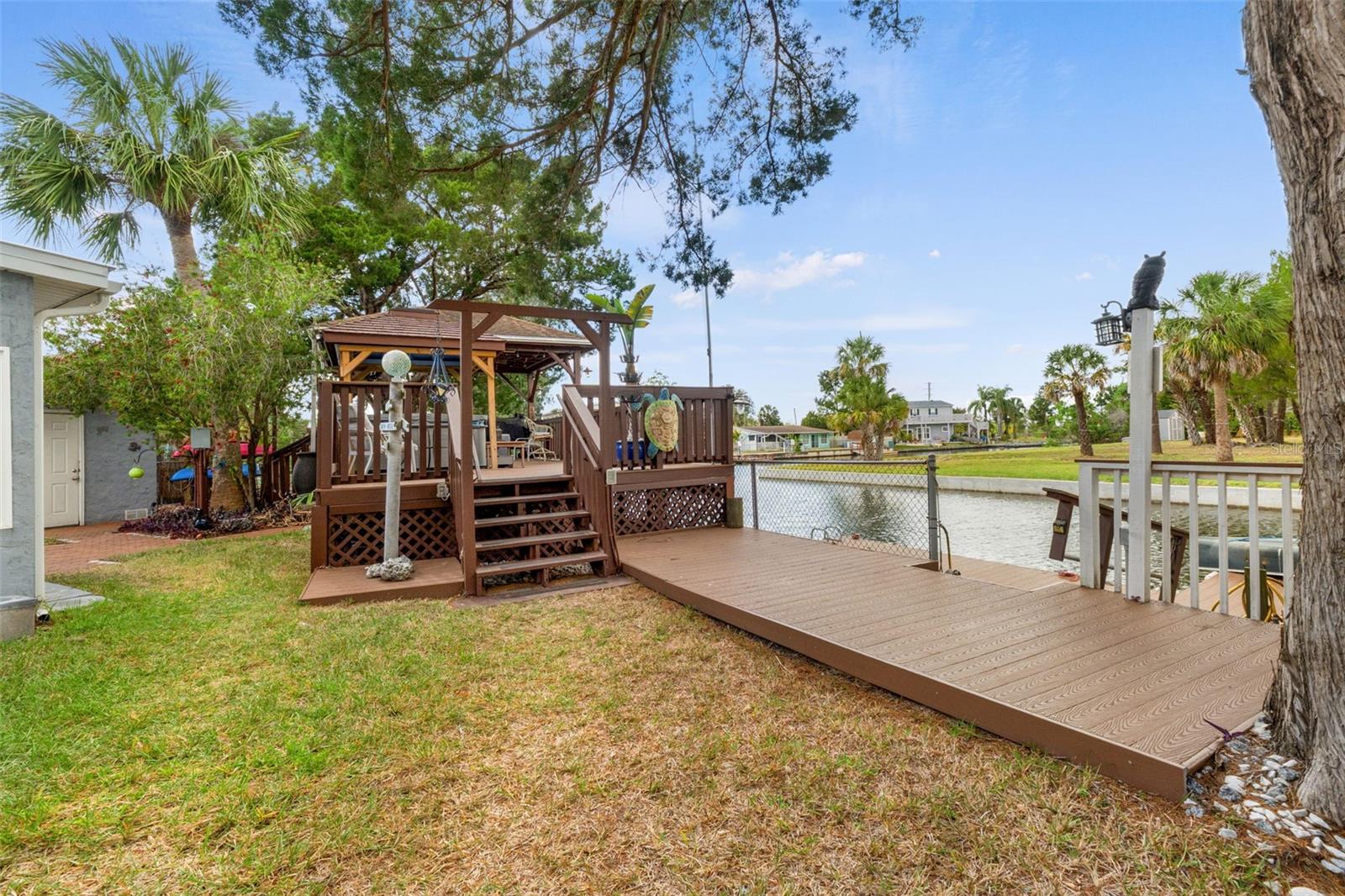 Image 18 of 50 For 7235 Maryland Avenue