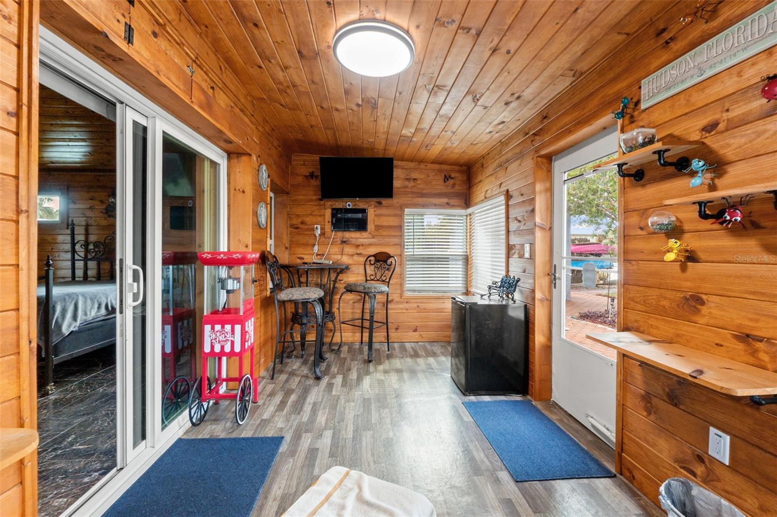 Image 35 of 50 For 7235 Maryland Avenue